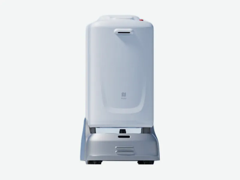 Multi-floor building delivery robot with enclosed secure compartment